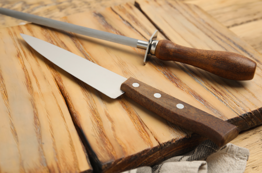Consejos detallados para mantener tu cuchillo jamonero afilado y listo para una cata de jamón en Barcelona